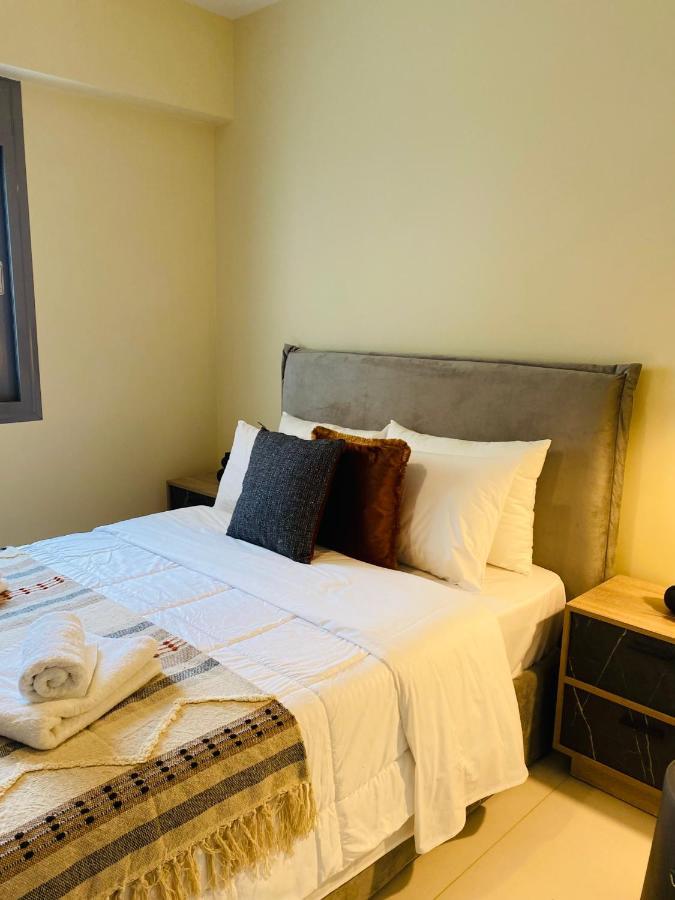 New 2Bd Aprt With Shared Rooftop Pool E2 Атина Екстериор снимка